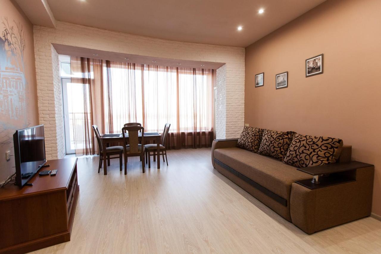 Sun City Apart Hotel Dnipro Exterior foto